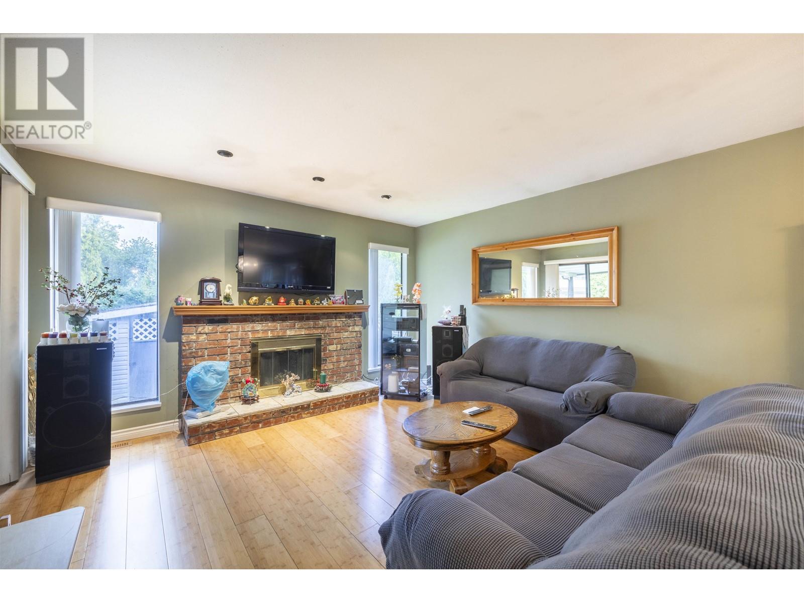 2480 Mclennan Avenue, Richmond, British Columbia  V6X 2N7 - Photo 3 - R2884493