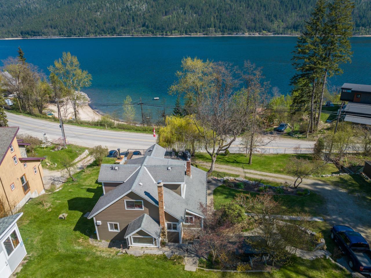 2465 Highway 3a, Nelson, British Columbia  V1L 6K7 - Photo 4 - 2477429