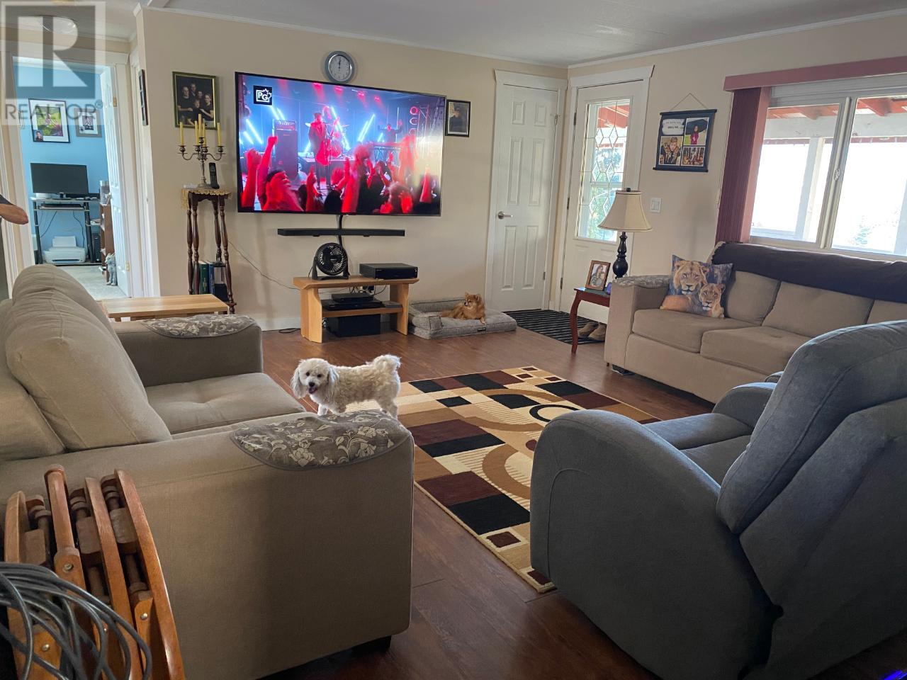 4001 Shuswap Rd, Kamloops, British Columbia  V2H 1S7 - Photo 13 - 178983