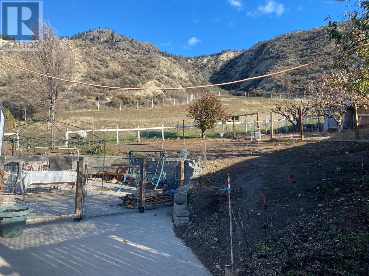 4001 Shuswap Rd, Kamloops, British Columbia  V2H 1S7 - Photo 36 - 178983