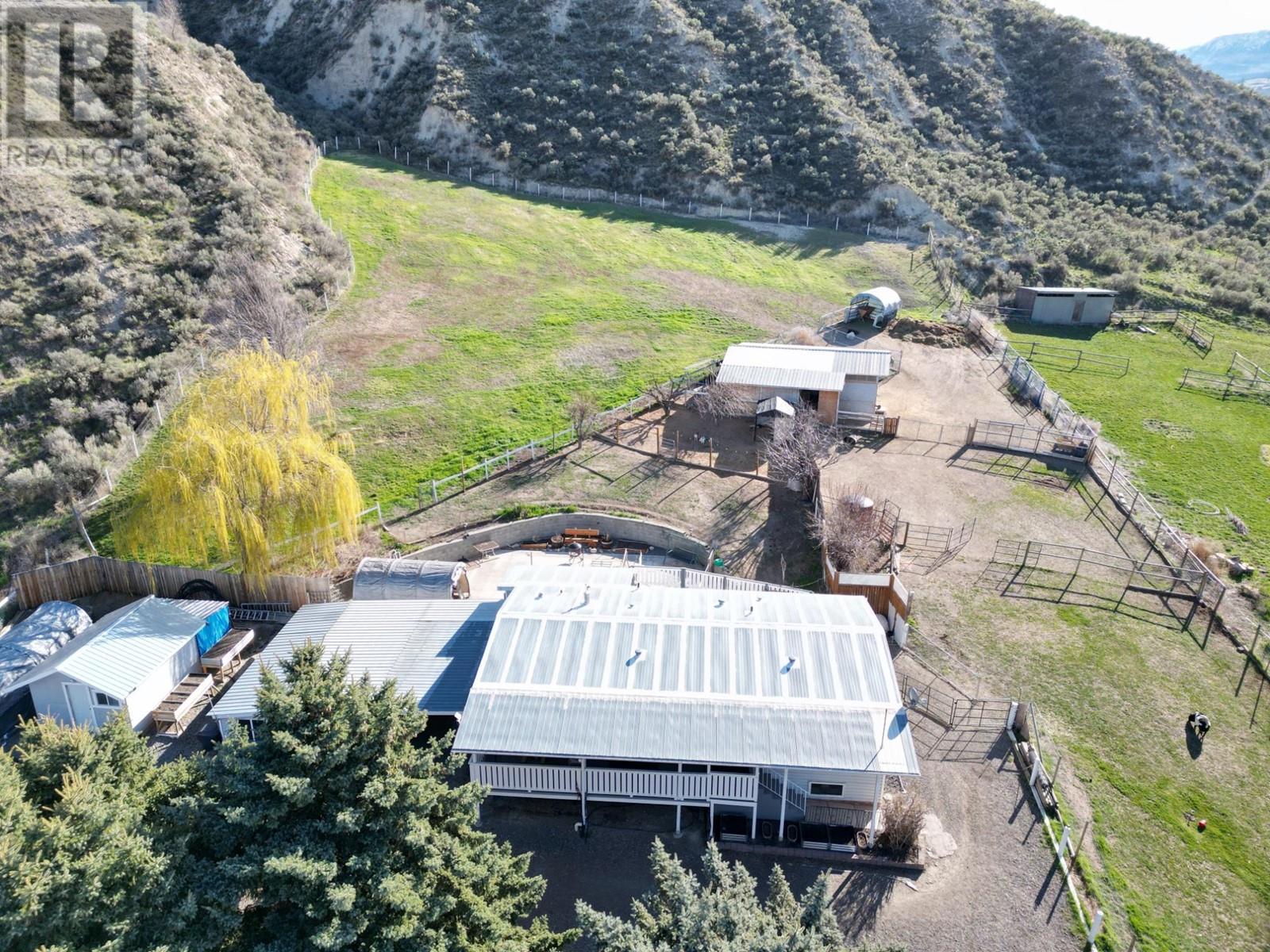 4001 Shuswap Rd, Kamloops, British Columbia  V2H 1S7 - Photo 4 - 178983