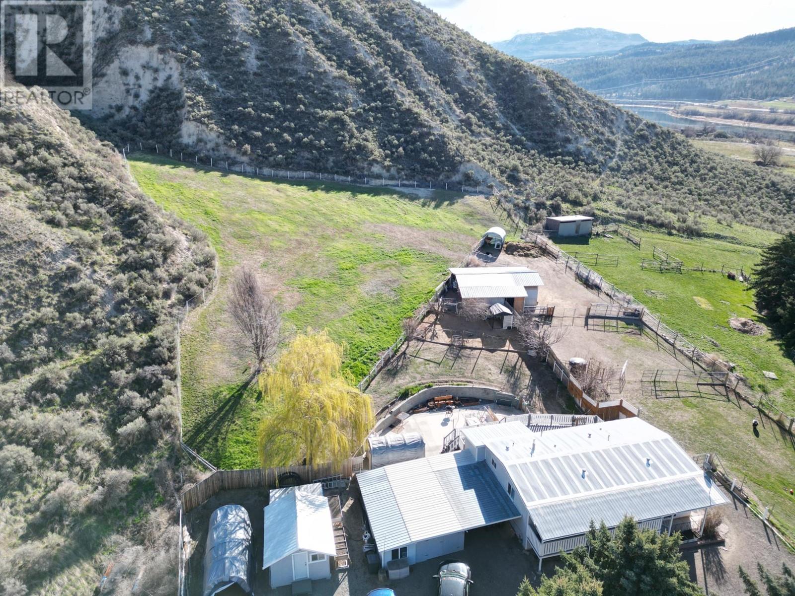 4001 Shuswap Rd, Kamloops, British Columbia  V2H 1S7 - Photo 42 - 178983