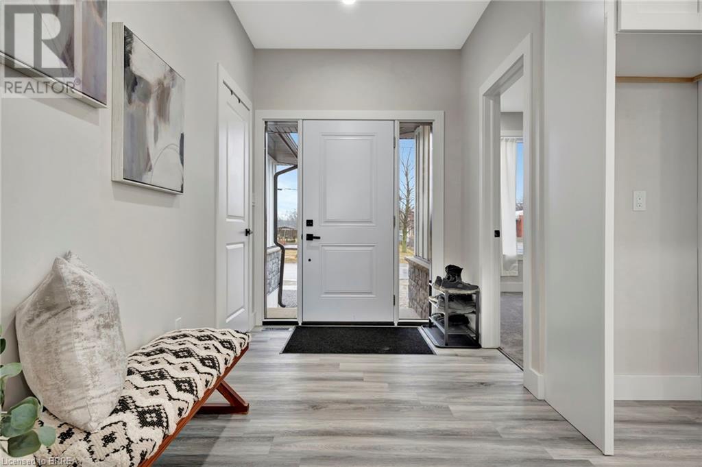 64 Queen Street W, St. Williams, Ontario  N0E 1P0 - Photo 2 - 40584494