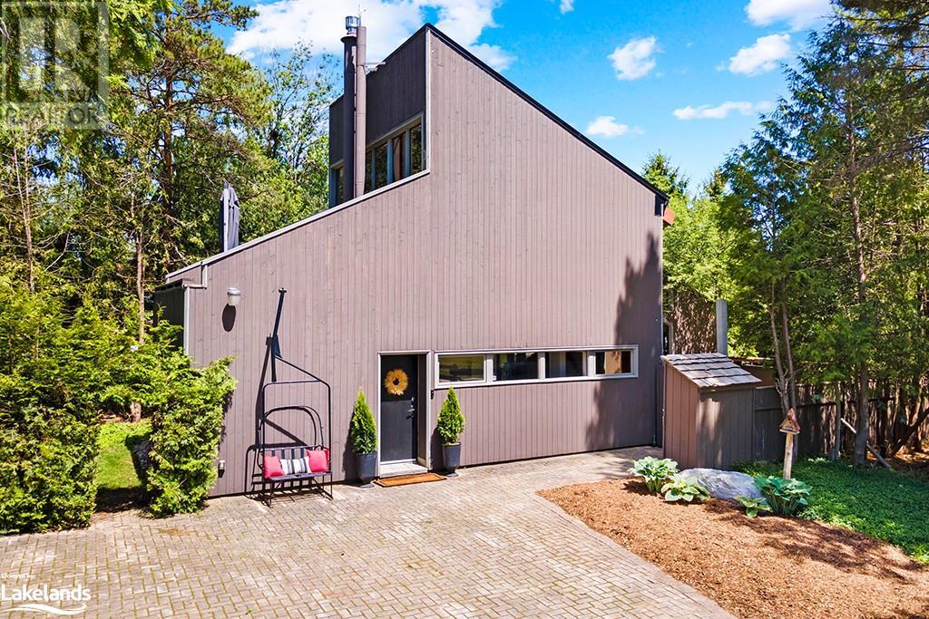 106 ANN HEGGTVEIT Drive, town of blue mountains, Ontario