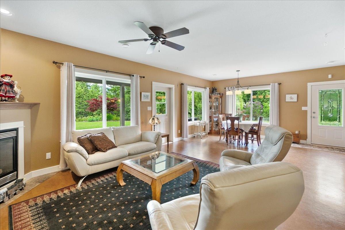 804 Fernwood Drive, Castlegar, British Columbia  V1N 3Z1 - Photo 46 - 2477448