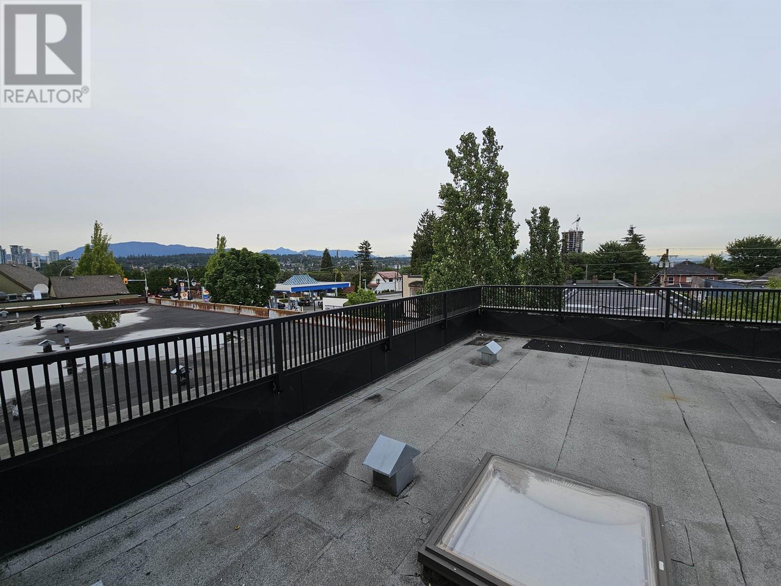 Penthouse 4xx E Columbia, New Westminster, British Columbia  V3L 3X6 - Photo 17 - R2890580