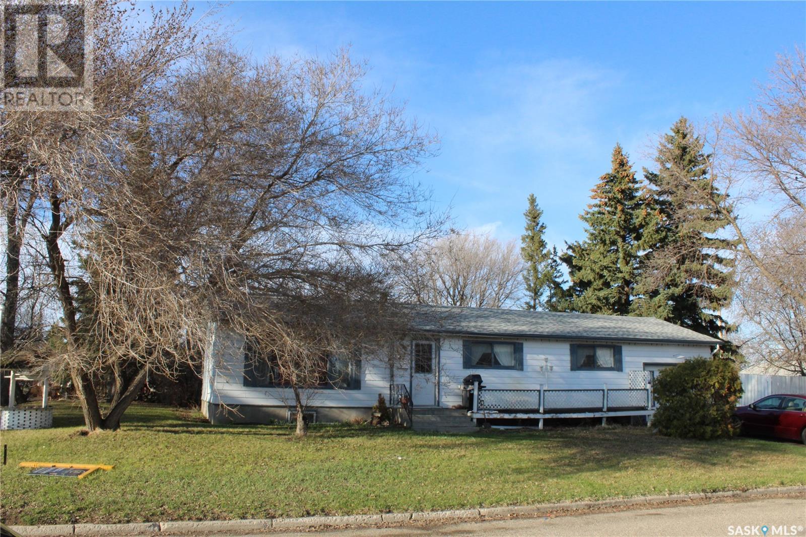 47 Bantry Street, Lanigan, Saskatchewan  S0K 2M0 - Photo 32 - SK971603