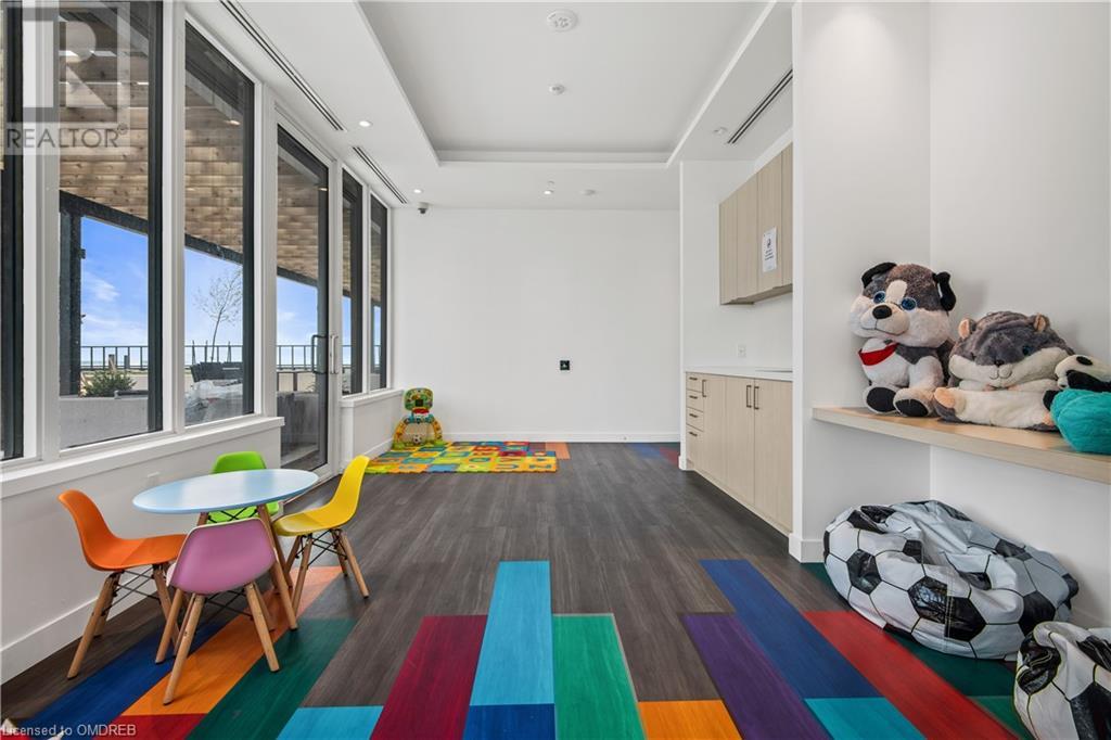 1926 Lake Shore Boulevard W Unit# 3902e, Toronto, Ontario  M6S 1A1 - Photo 36 - 40592724