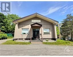 4 SCHOFIELD AVENUE