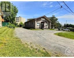 4 SCHOFIELD AVENUE