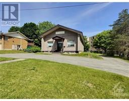 4 SCHOFIELD AVENUE