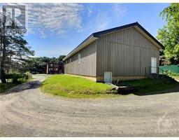 4 SCHOFIELD AVENUE