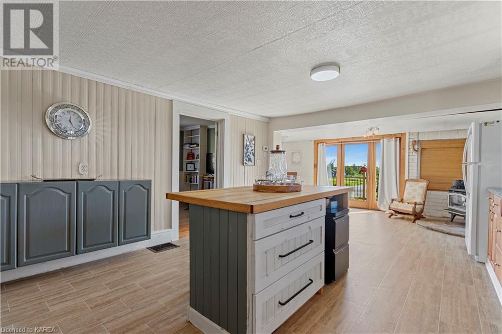 2738 Isle Of Man Road, Kingston, Ontario  K7L 4B3 - Photo 9 - 40599307