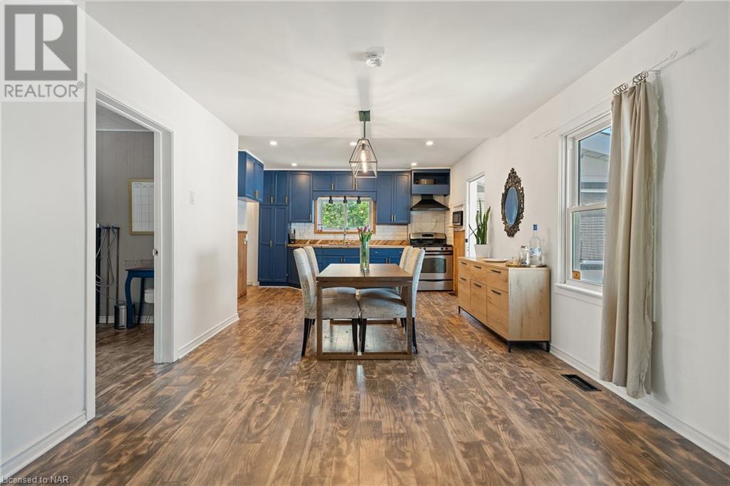 10 Monck Street, St. Catharines, Ontario  L2S 1L6 - Photo 4 - 40599851