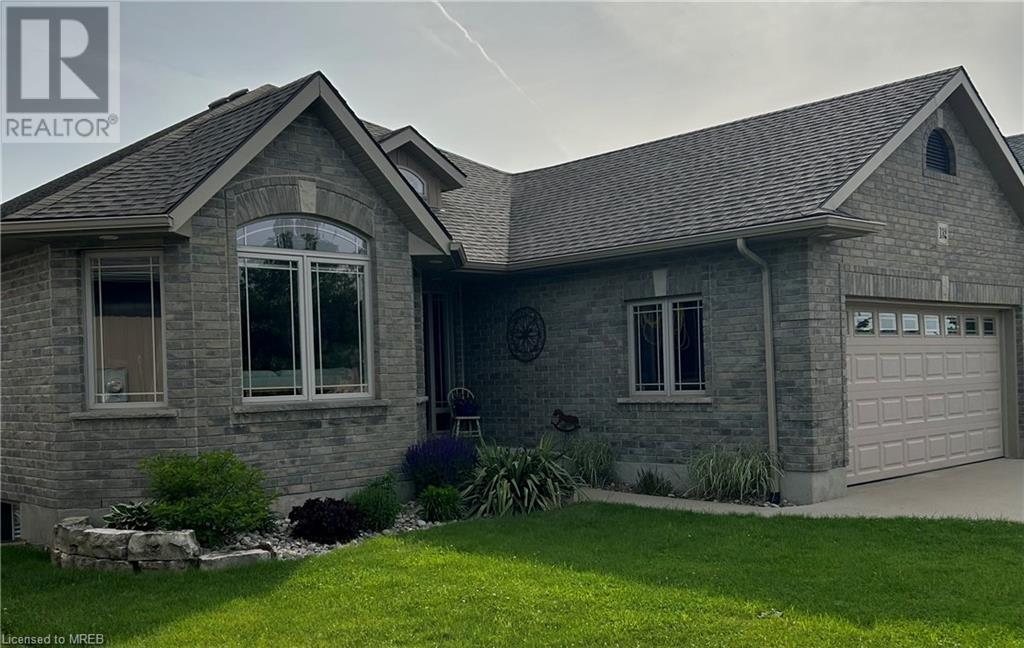 132 Walnut Grove Place, Lucan, Ontario  N0M 2J0 - Photo 3 - 40598383