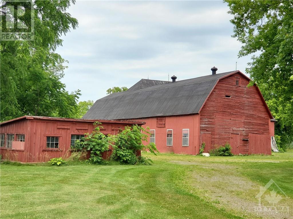 5612 Kavanagh Road, Elizabethtown-Kitley, Ontario  K6V 5T5 - Photo 4 - X9517478