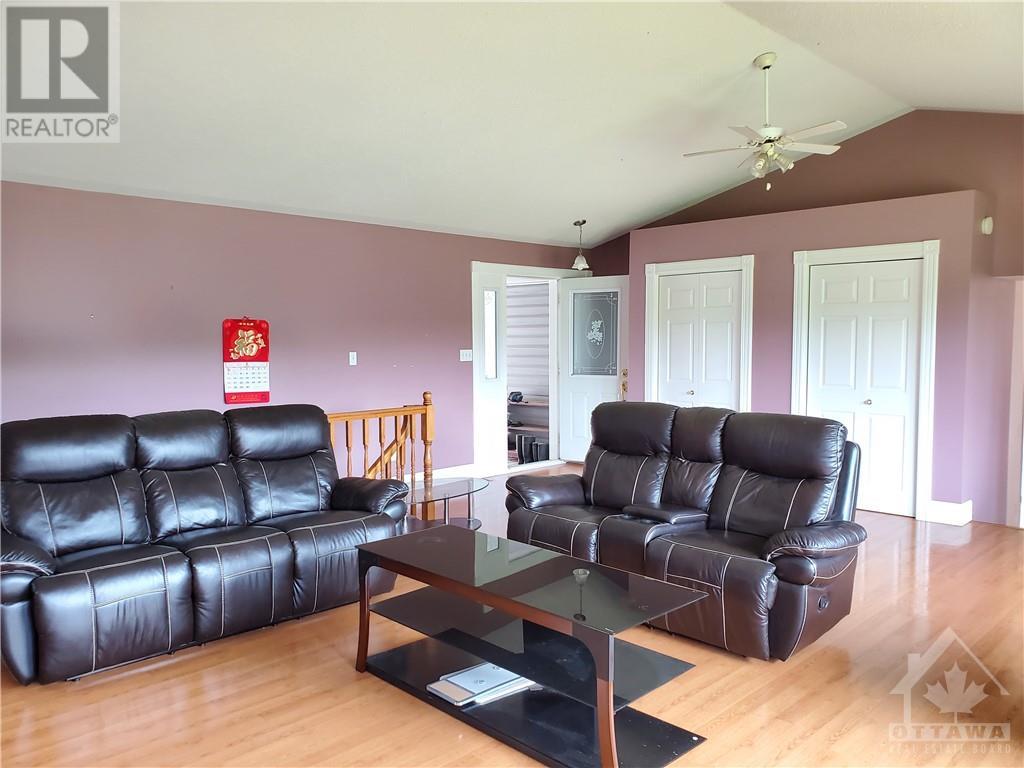 5612 Kavanagh Road, Elizabethtown-Kitley, Ontario  K6V 5T5 - Photo 6 - X9517478