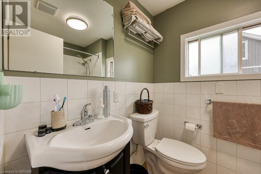 604 Dundas Street, Woodstock, Ontario  N4S 1C8 - Photo 25 - 40600920