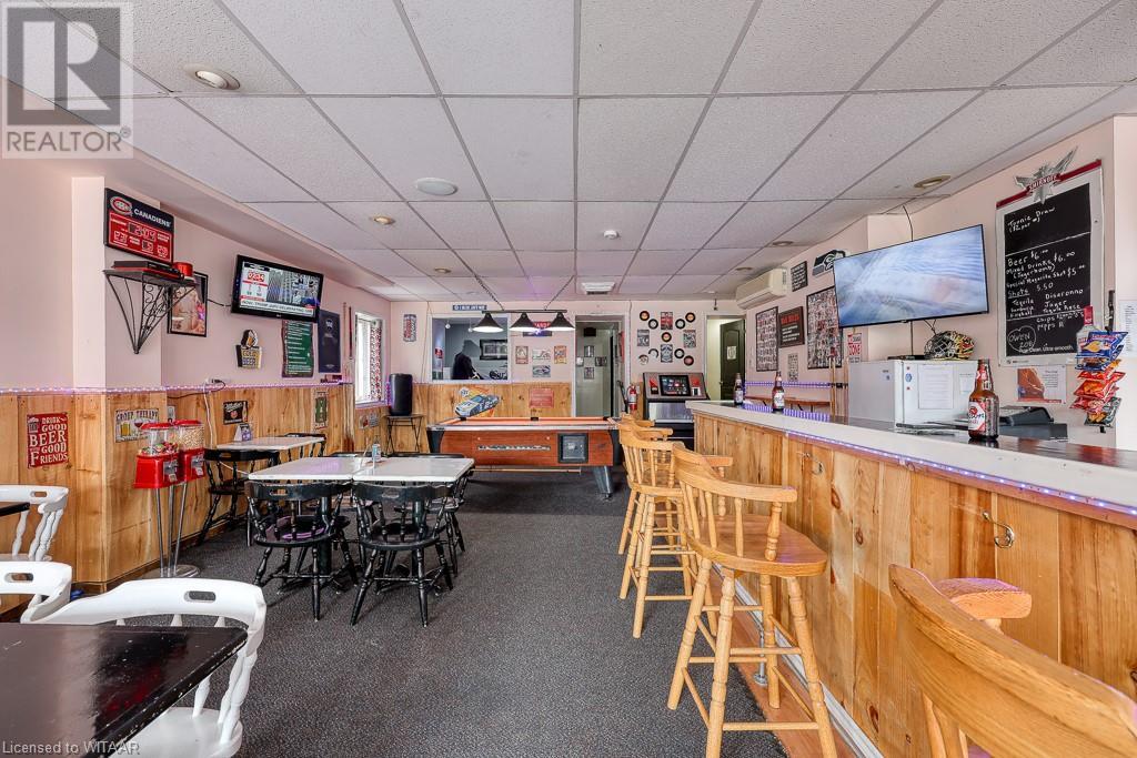 604 Dundas Street, Woodstock, Ontario  N4S 1C8 - Photo 4 - 40600920