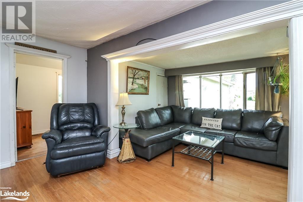 55 River Ave Crescent, Wasaga Beach, Ontario  L9Z 2K6 - Photo 11 - 40600742