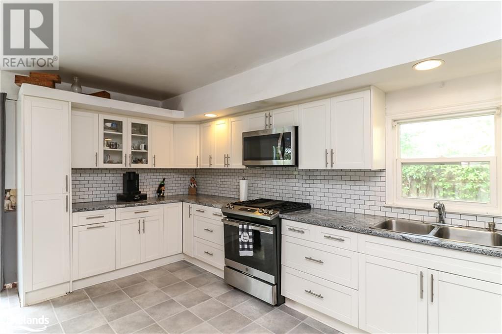 55 River Ave Crescent, Wasaga Beach, Ontario  L9Z 2K6 - Photo 18 - 40600742