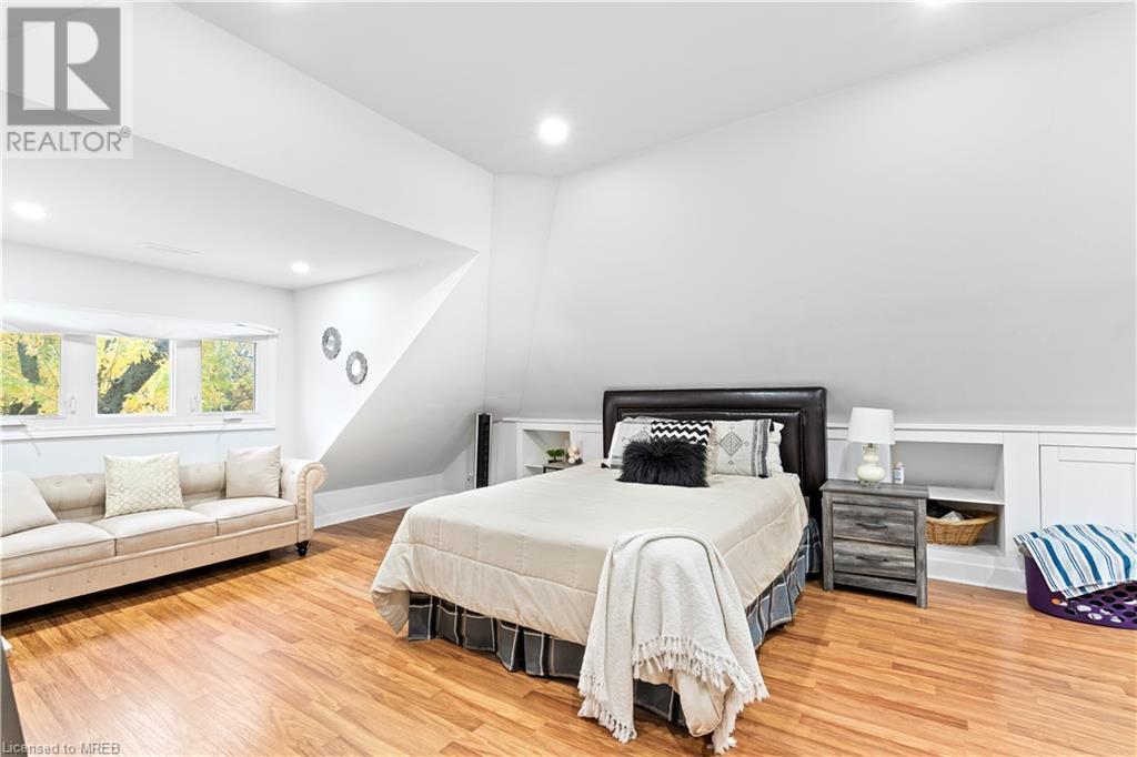 5835 Brookfield Avenue, Niagara Falls, Ontario  L2G 5P9 - Photo 14 - 40601133