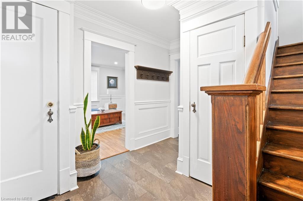 5835 Brookfield Avenue, Niagara Falls, Ontario  L2G 5P9 - Photo 4 - 40601133