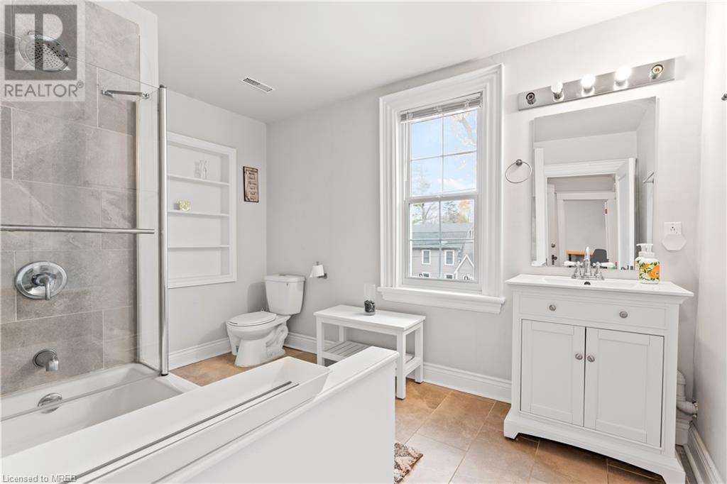 5835 Brookfield Avenue, Niagara Falls, Ontario  L2G 5P9 - Photo 10 - 40601133