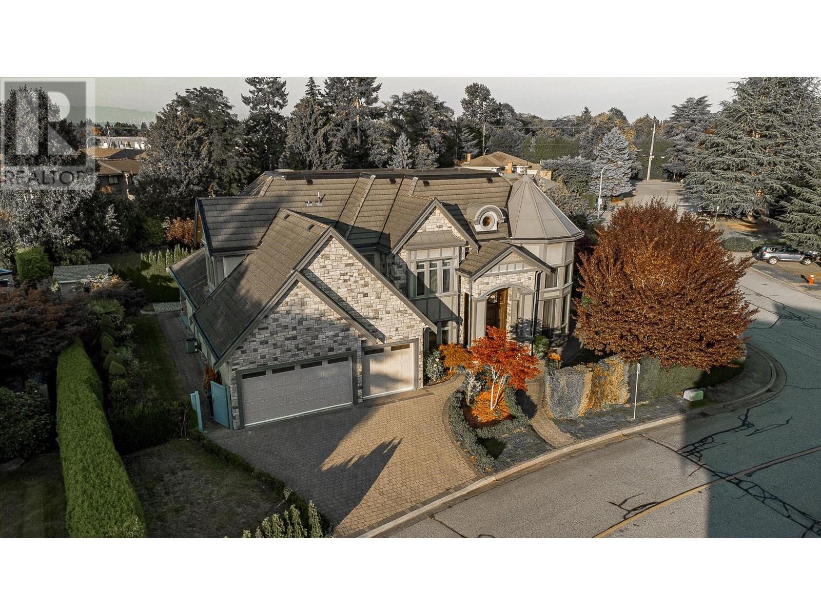 Listing Picture 26 of 27 : 7879 TWEEDSMUIR AVENUE, Richmond / 烈治文 - 魯藝地產 Yvonne Lu Group - MLS Medallion Club Member