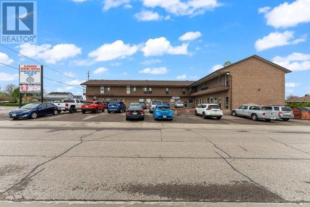 1049 Victoria Street, Petawawa, Ontario  K8H 2E2 - Photo 2 - 1393646
