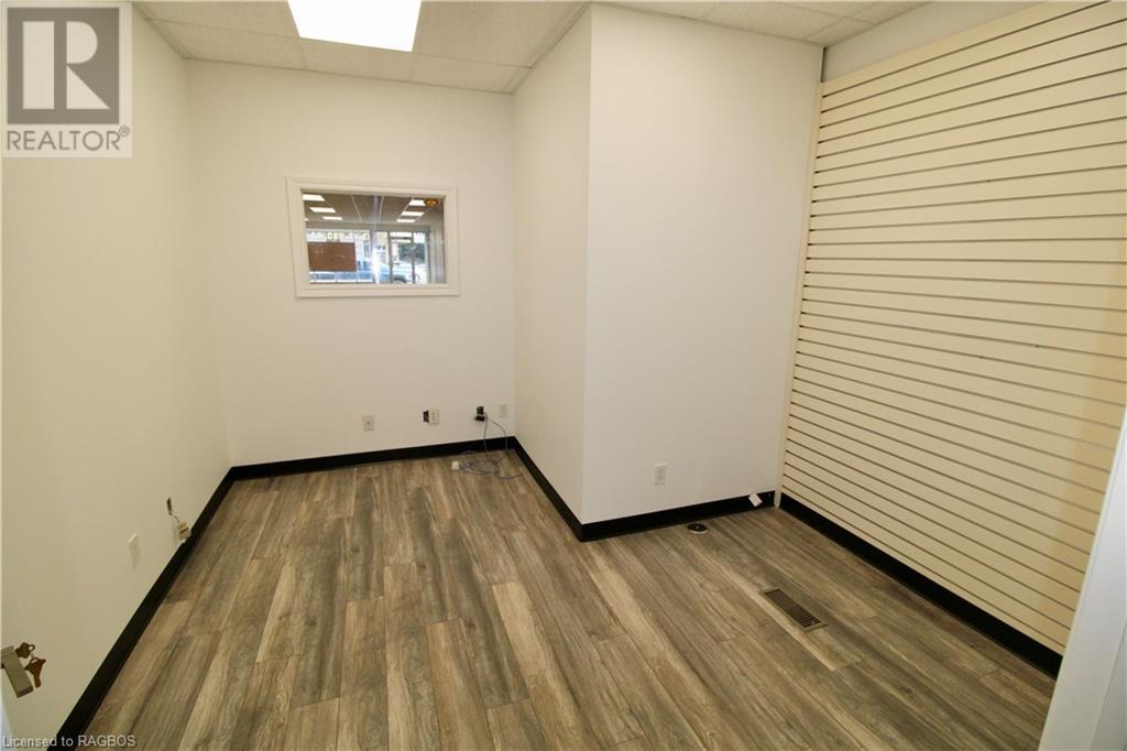 303/305 10th Street, Hanover, Ontario  N4N 1P1 - Photo 10 - 40599576