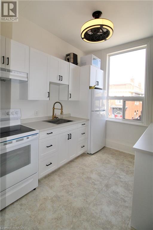 303/305 10th Street, Hanover, Ontario  N4N 1P1 - Photo 34 - 40599576