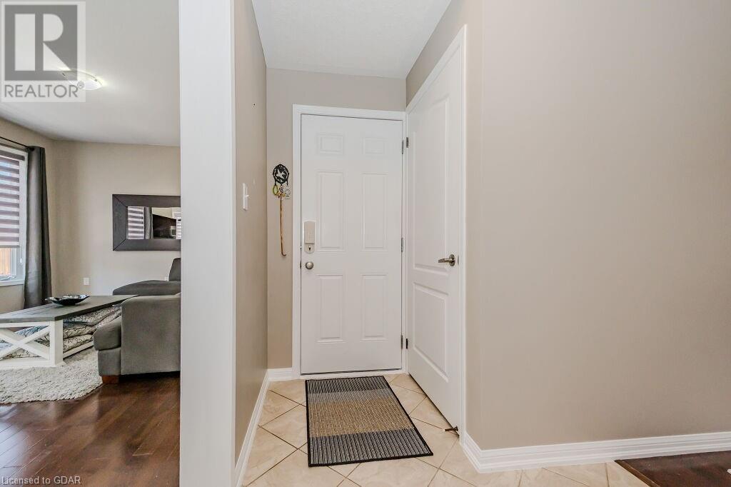 Image of property at 73 HOLLAND Circle