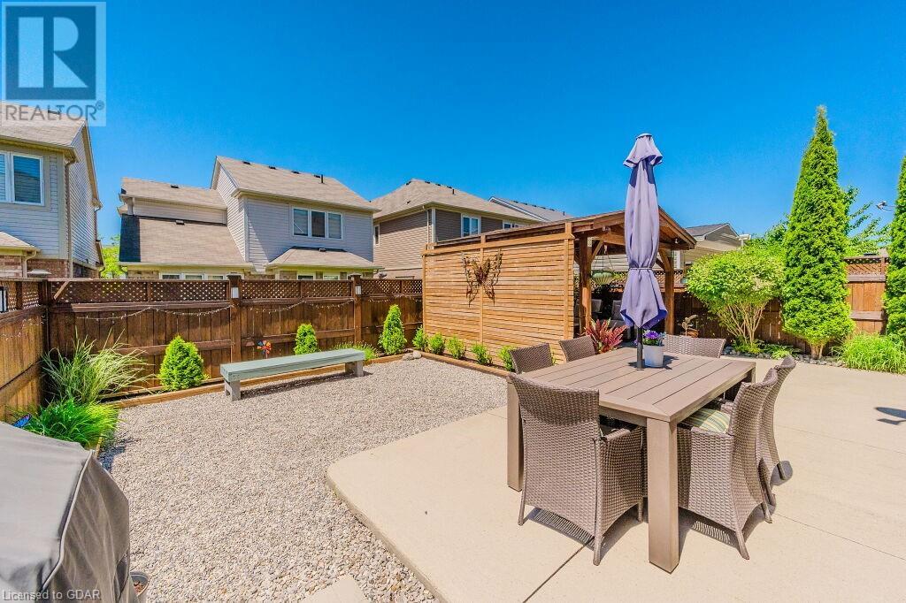 Image of property at 73 HOLLAND Circle