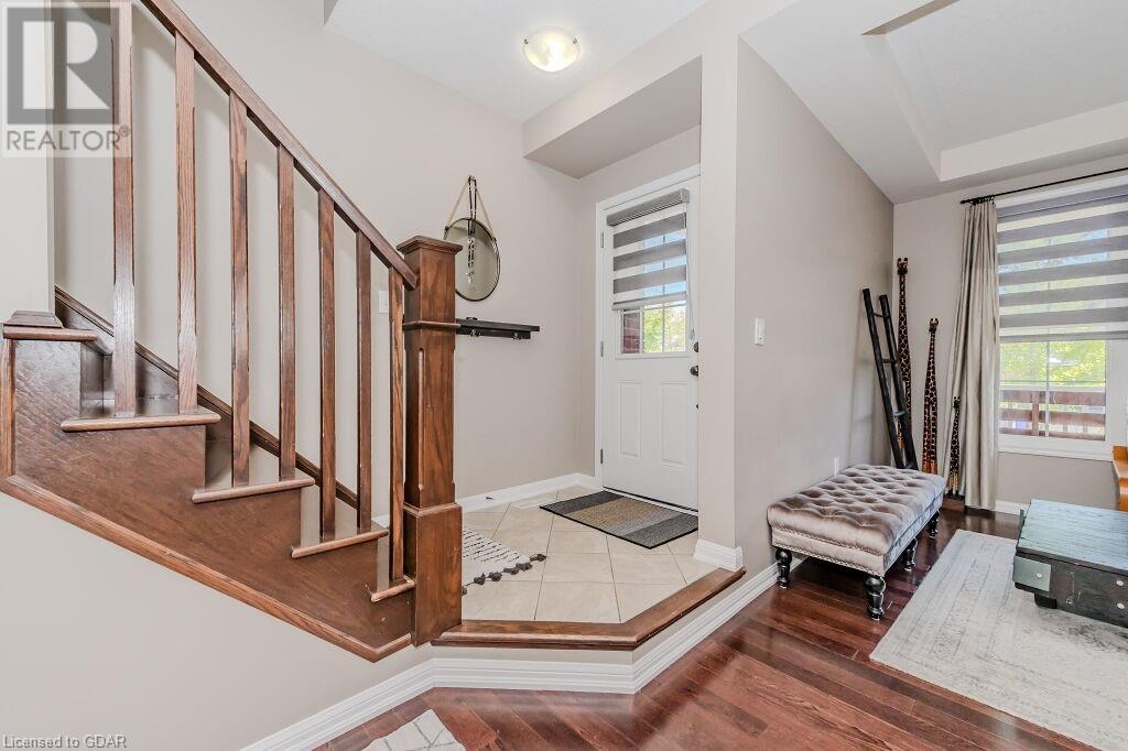 Image of property at 73 HOLLAND Circle