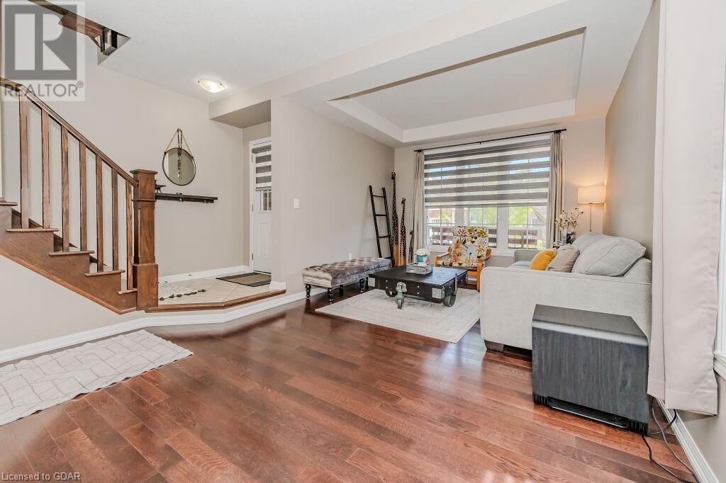 Image of property at 73 HOLLAND Circle