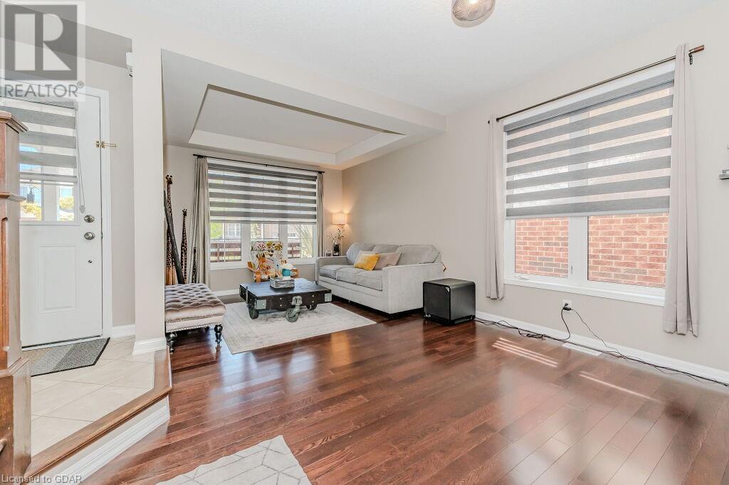 Image of property at 73 HOLLAND Circle