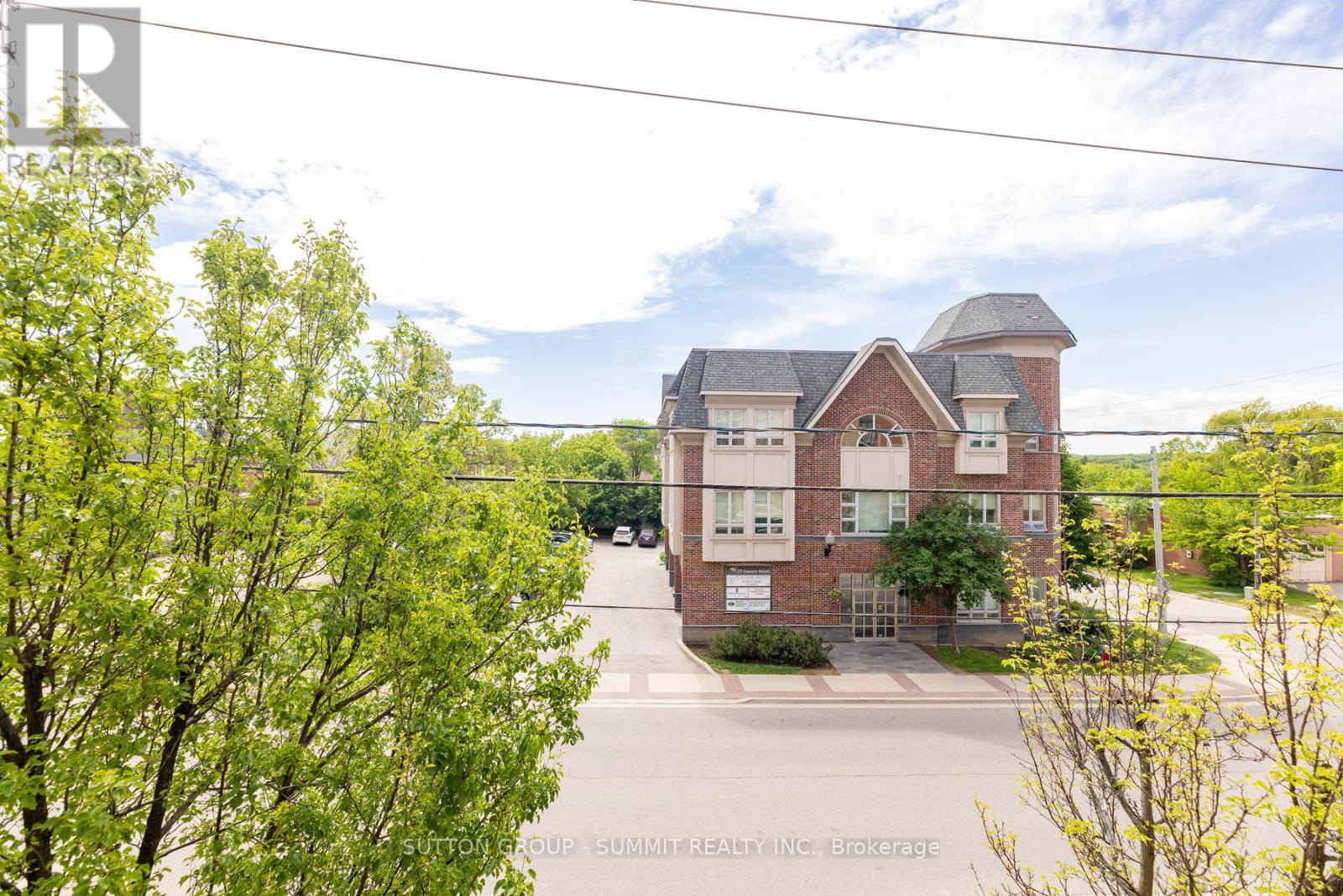 302 - 32 Tannery Street, Mississauga, Ontario  L5M 6T6 - Photo 6 - W8408782