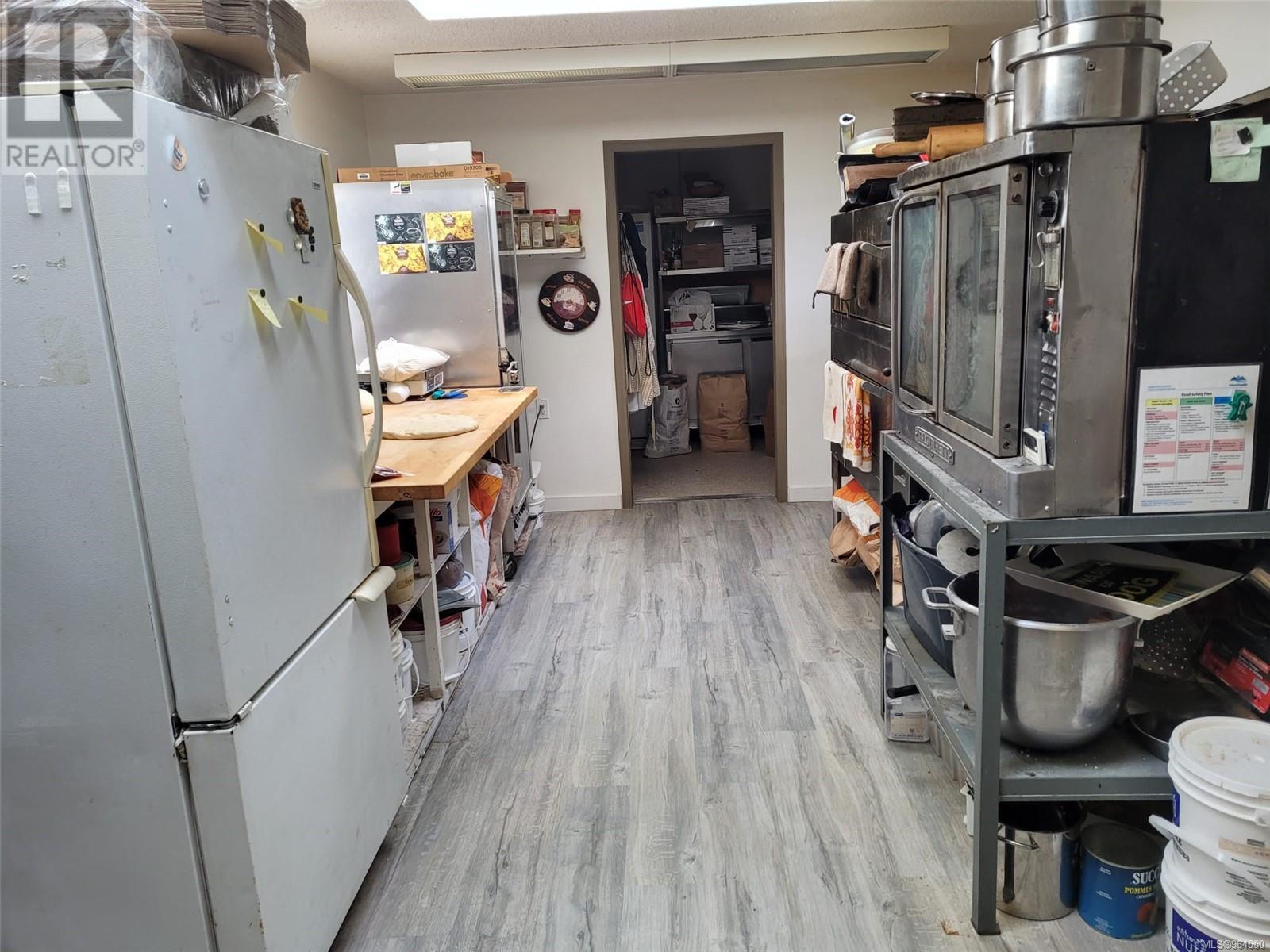 185 1st St, Sointula, British Columbia  V0N 3E0 - Photo 7 - 964550