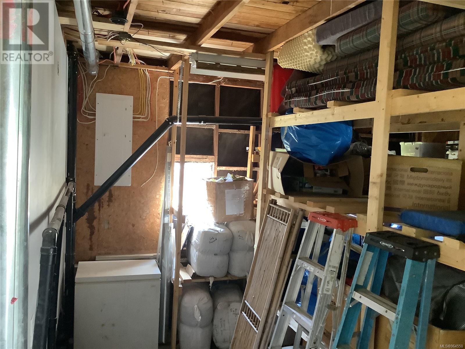 185 1st St, Sointula, British Columbia  V0N 3E0 - Photo 28 - 964550