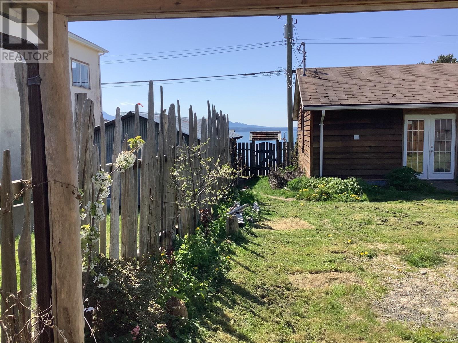 185 1st St, Sointula, British Columbia  V0N 3E0 - Photo 3 - 964561