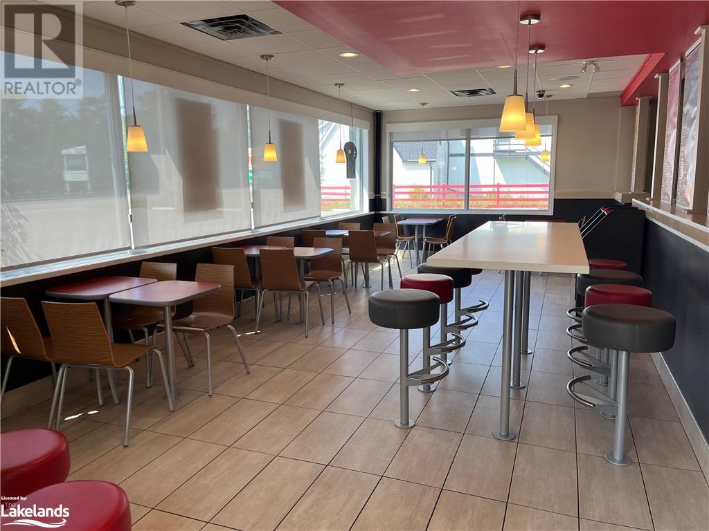 350 Winewood Avenue E, Gravenhurst, Ontario  P1P 1B7 - Photo 5 - 40600743