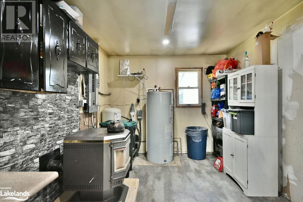 5989 Penetanguishene Road, Springwater, Ontario  L0L 1P0 - Photo 23 - 40600615