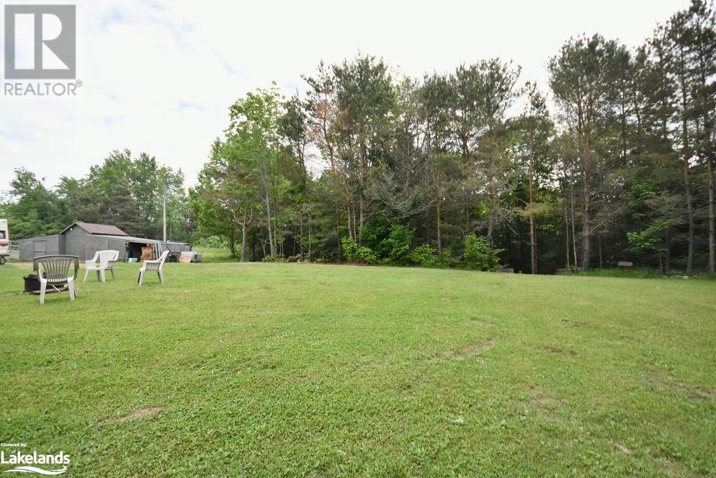 5989 Penetanguishene Road, Springwater, Ontario  L0L 1P0 - Photo 26 - 40600615