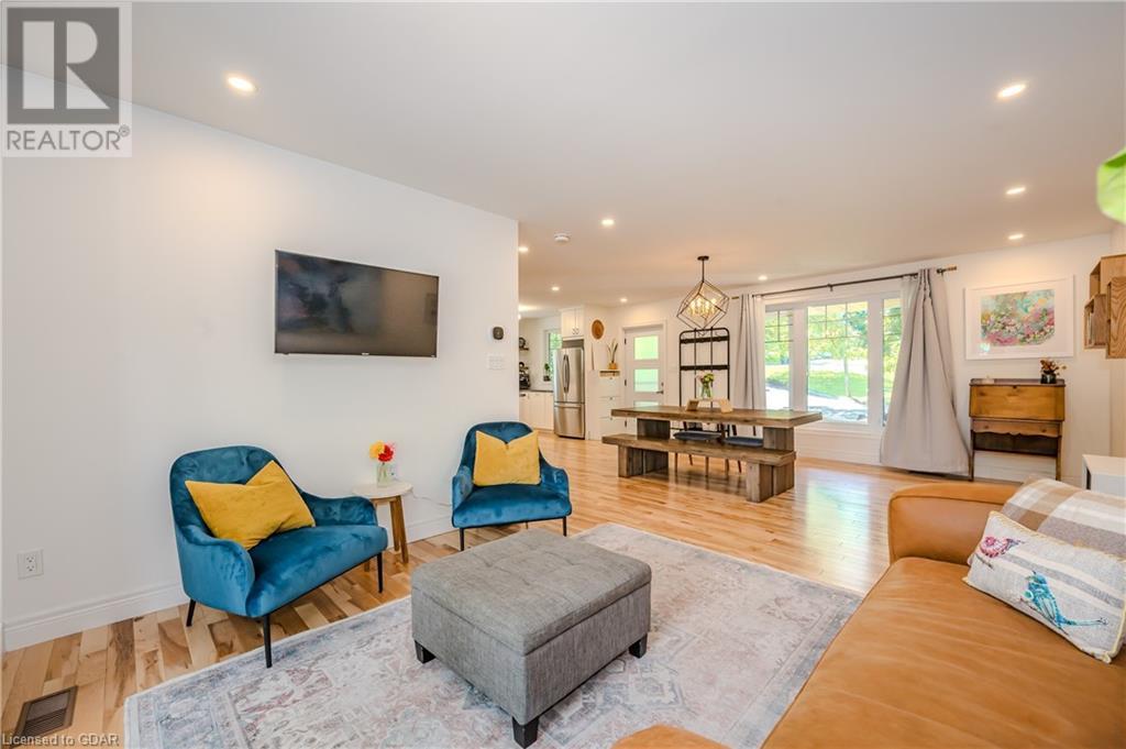 Image of property at 6 TORRANCE Crescent