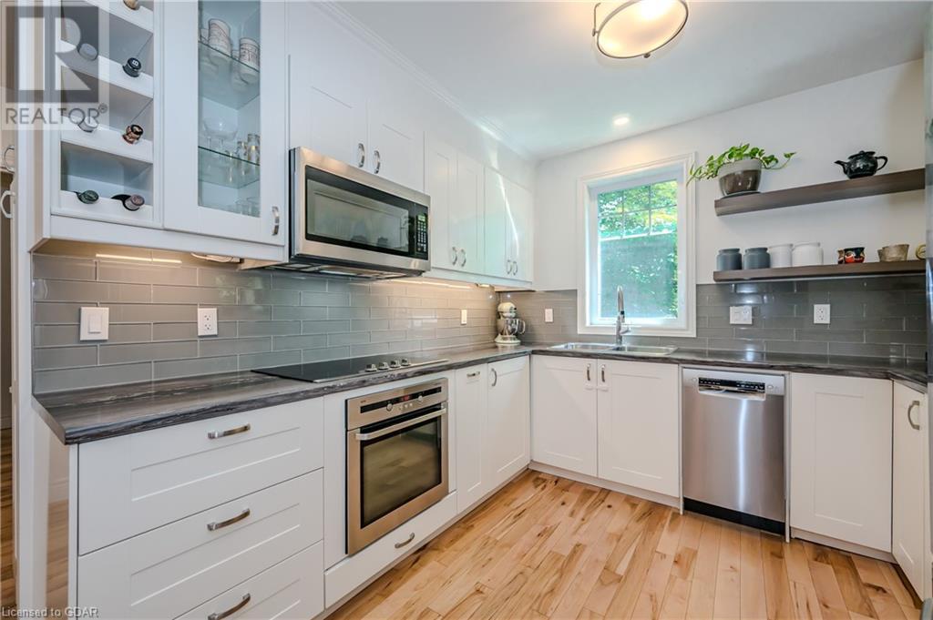 Image of property at 6 TORRANCE Crescent