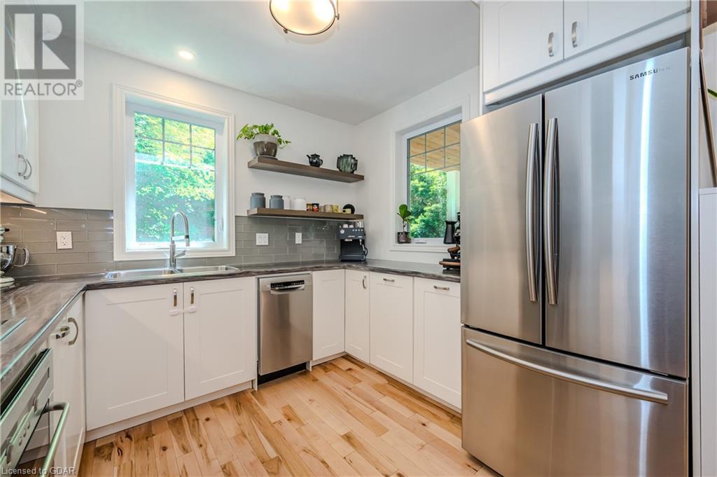 Image of property at 6 TORRANCE Crescent