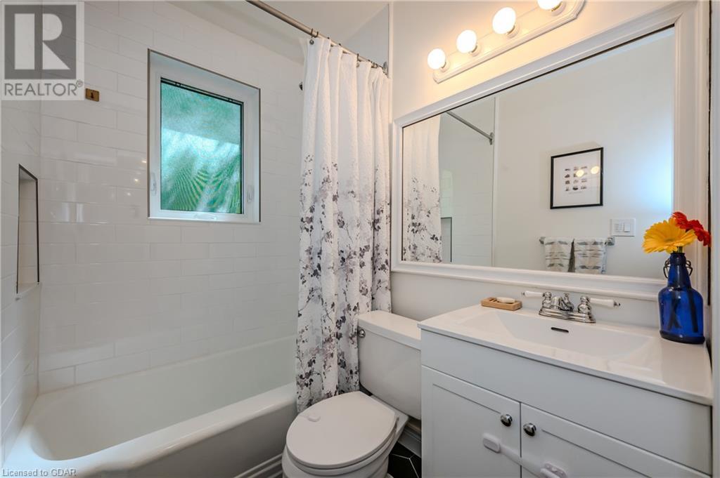 Image of property at 6 TORRANCE Crescent