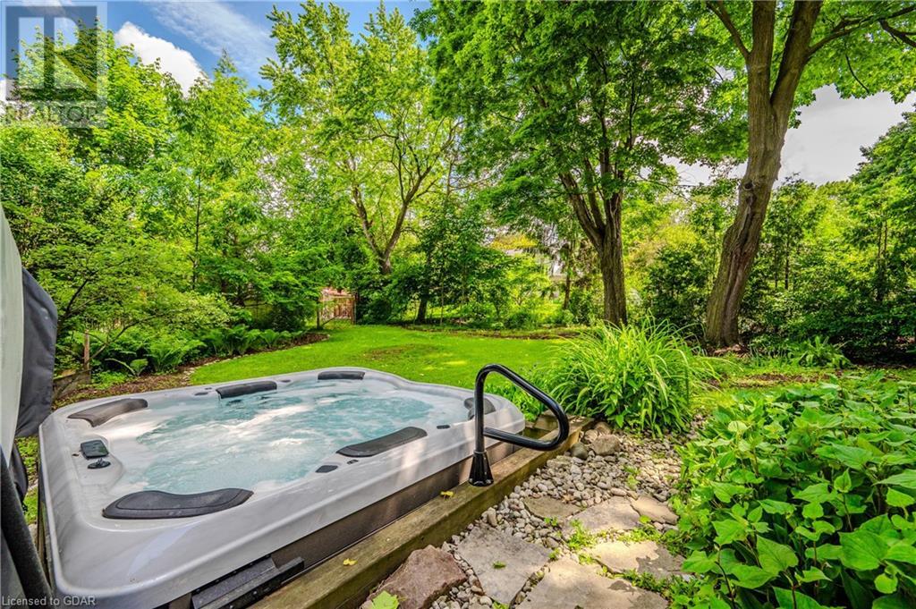 Image of property at 6 TORRANCE Crescent