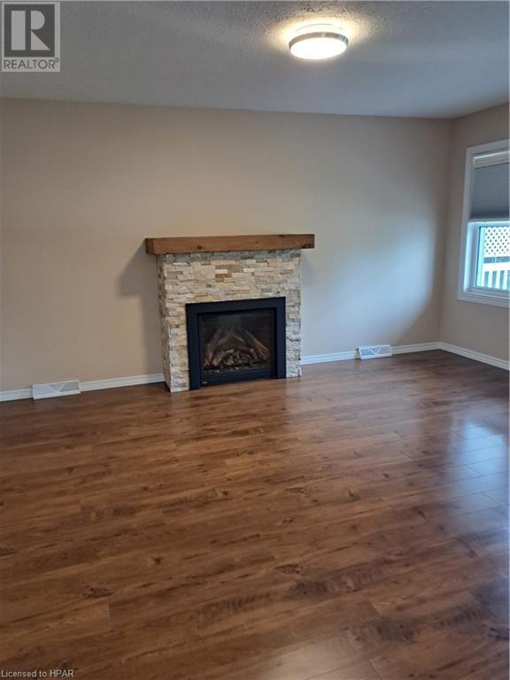 454 Richard Crescent, Strathroy, Ontario  N7G 3P4 - Photo 4 - 40601606